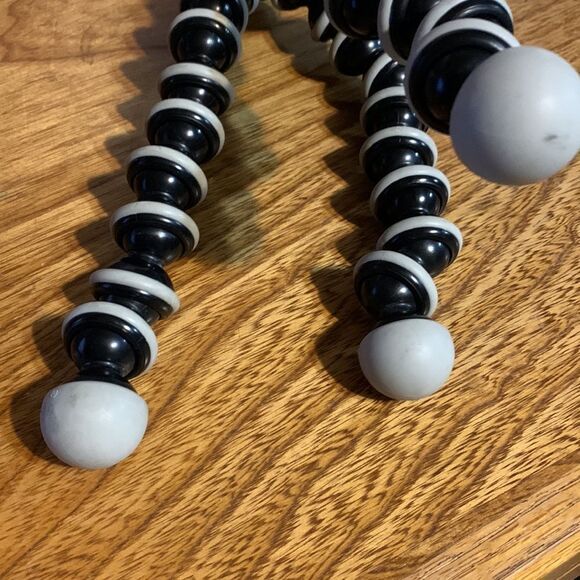 Joby GorillaPod Tripod with Level for Smartphones - Picture 7 of 9